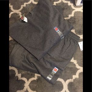 NWT Hanes Sweatshirt and Sweatpants Size XXL